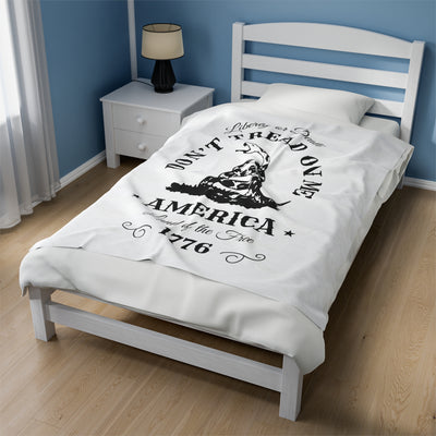 Don’t tread on me Velveteen Plush Blanket - Appeal to Heaven USA