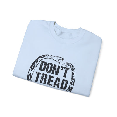 Don't Tread on Me Unisex Heavy Blend™ Crewneck Sweatshirt - Appeal to Heaven USA