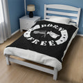 Born Free Velveteen Plush Blanket - Appeal to Heaven USA